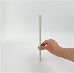 Hjørneliste i hvidmalet aluminium 172mm x 10/15mm